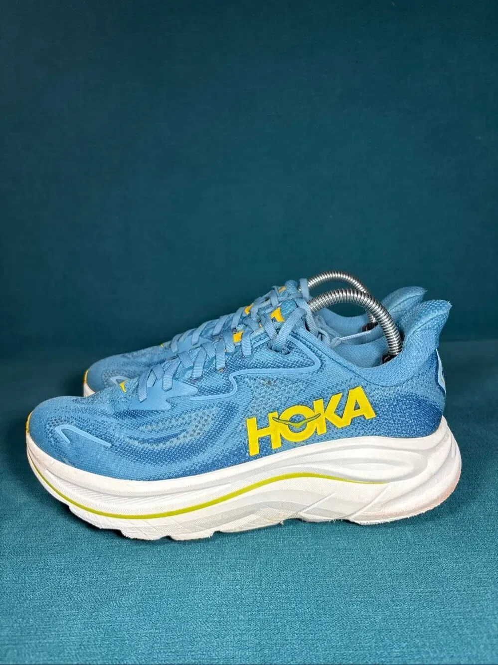 Hoka One One Clifton 10 Mens Size 8D Running Shoes Blue Yellow 1162030 ALF